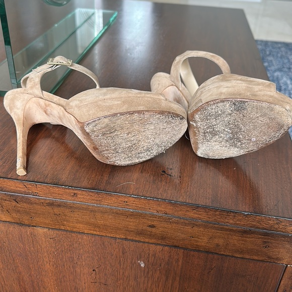 Classic Jimmy Choo nude heels size 40 - Picture 3 of 6